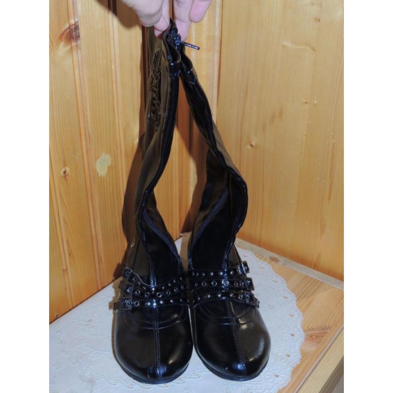 Chaussures - Pointure 37 - Bottes noires Hannah Montana