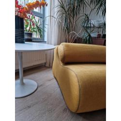 KAVE HOME Club sofa / armchair in oker